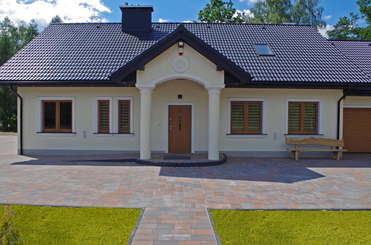 Lesny Dworek Snochowice Exteriör bild